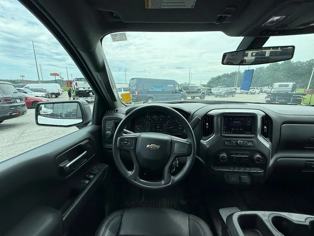 Used 2020 White Chevrolet WT image 7