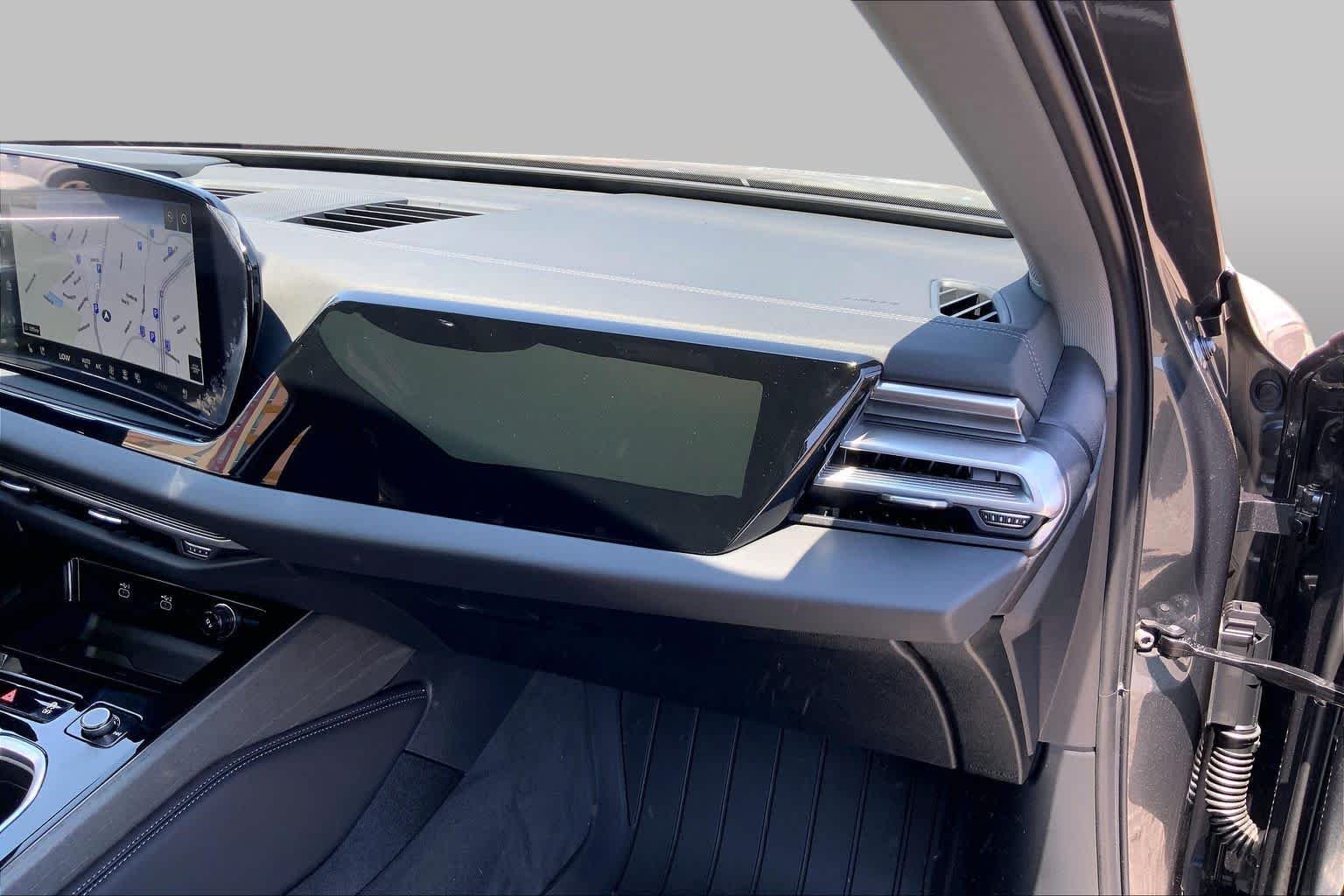Used 2026 Daytona Gray Pearl Effect Audi Premium Plus image 18