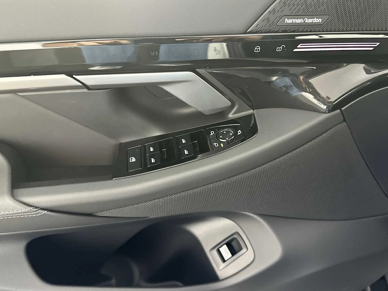 2026 BMW 5 Series 530i - Photo 13