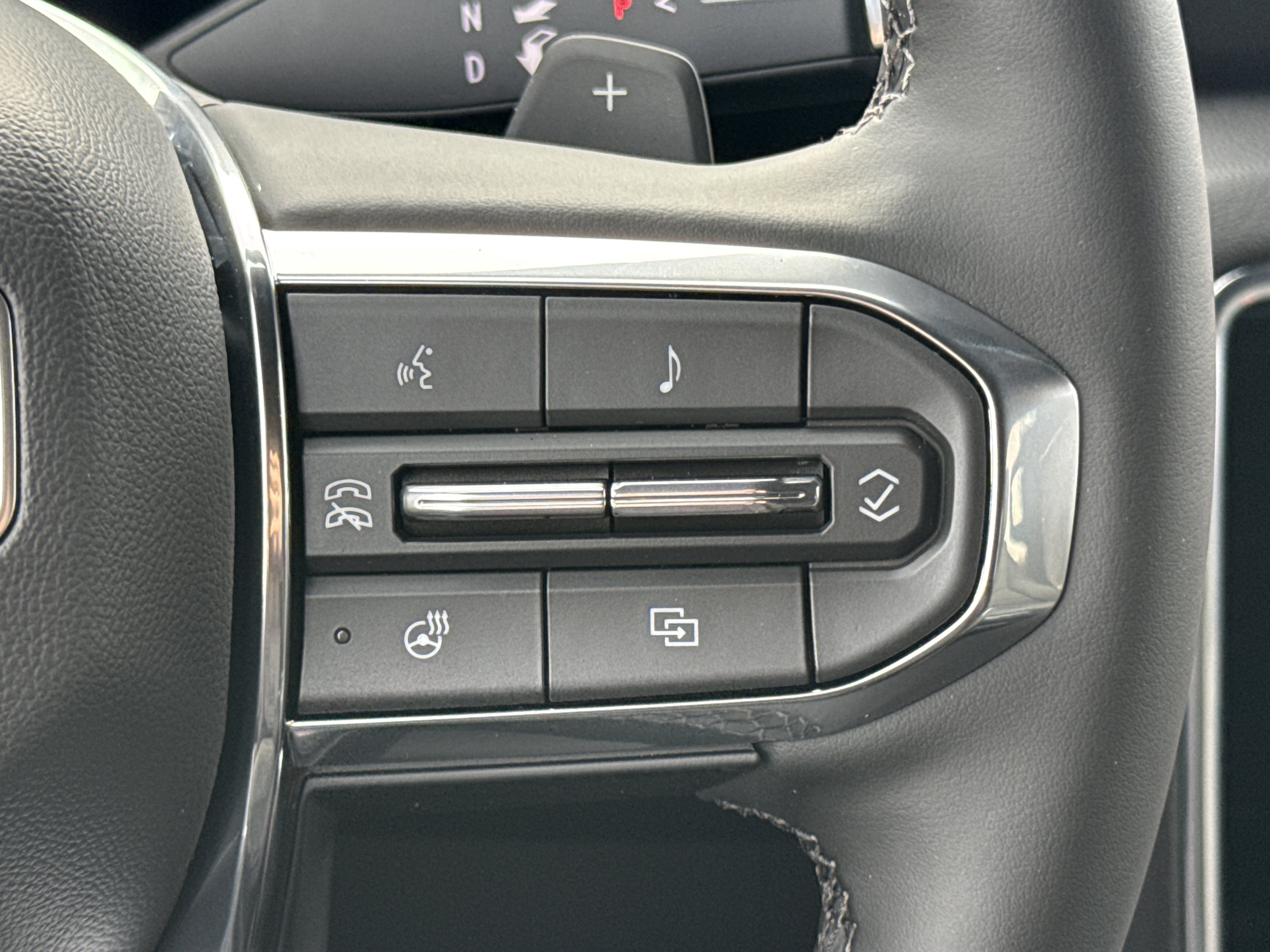 2026 GMC Yukon XL Denali - Photo 23
