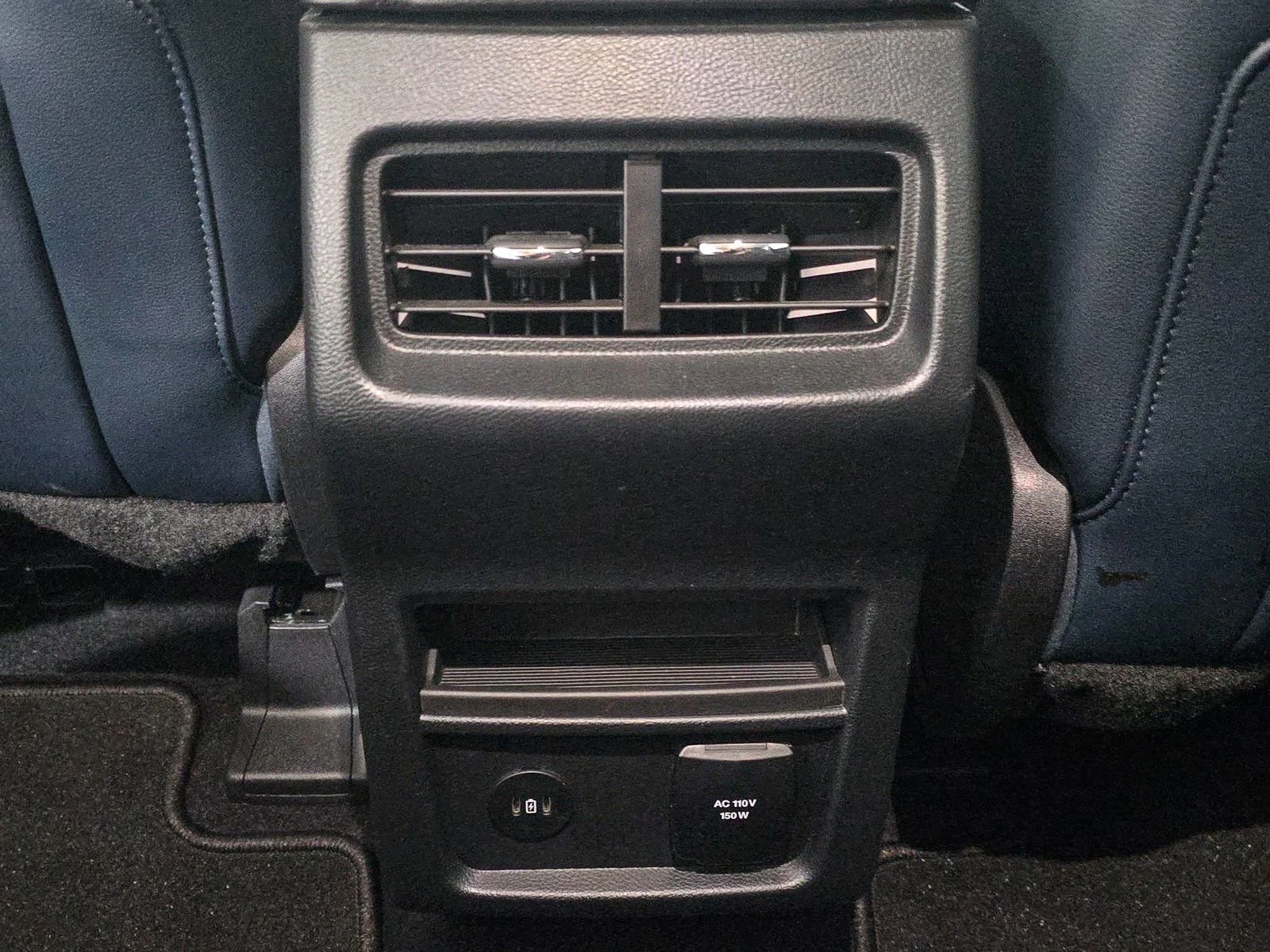 2023 Ford Edge SEL - Photo 23
