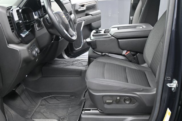 Used 2023 Dark Ash Metallic Chevrolet LT image 9