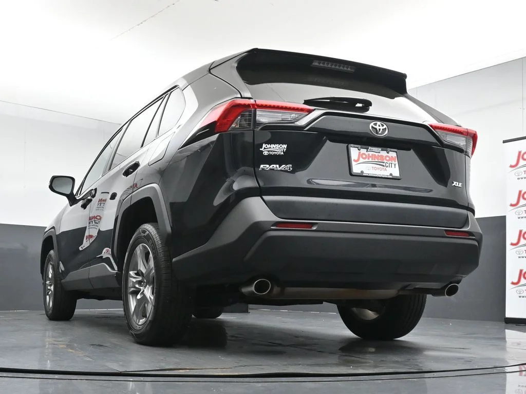 Used 2024 Black Toyota XLE image 33