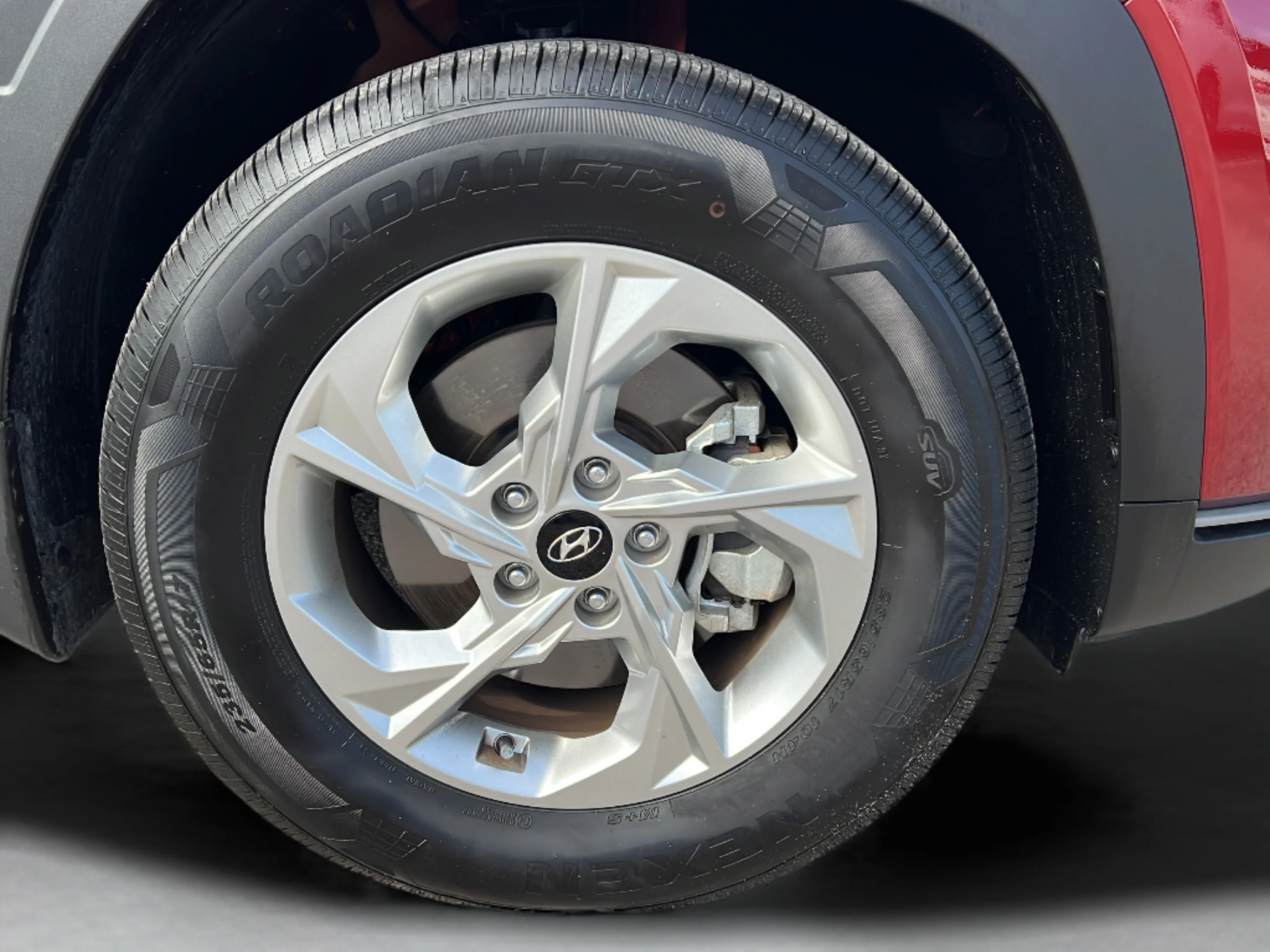 Used 2024 Ultimate Red Hyundai SEL image 10
