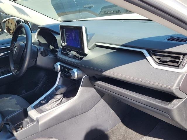 Certified Used 2025 ICE CAP Toyota  image 30