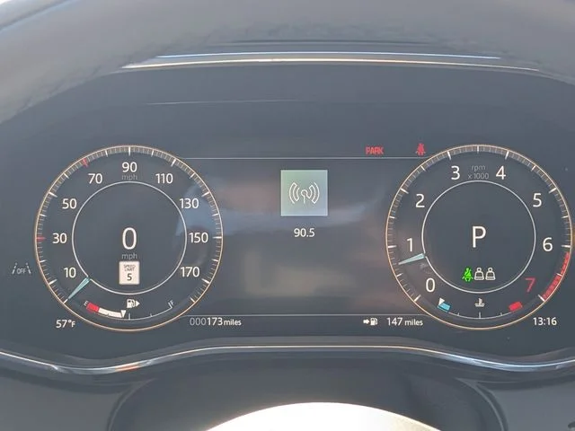 2026 Jaguar F-Pace R-Dynamic S - Photo 24
