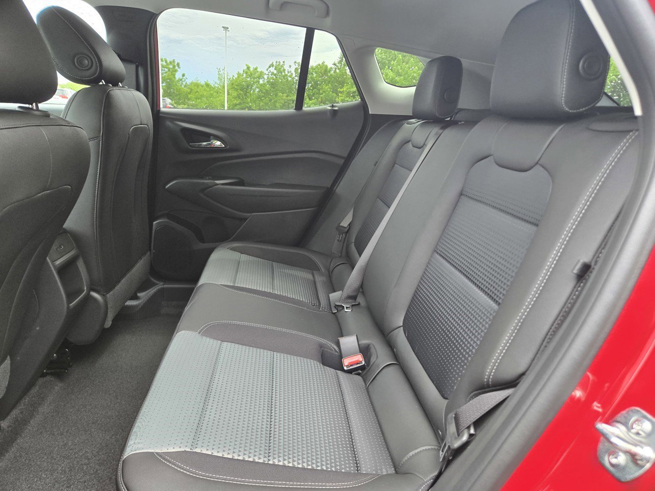 2026 Chevrolet Trax LT - Photo 16