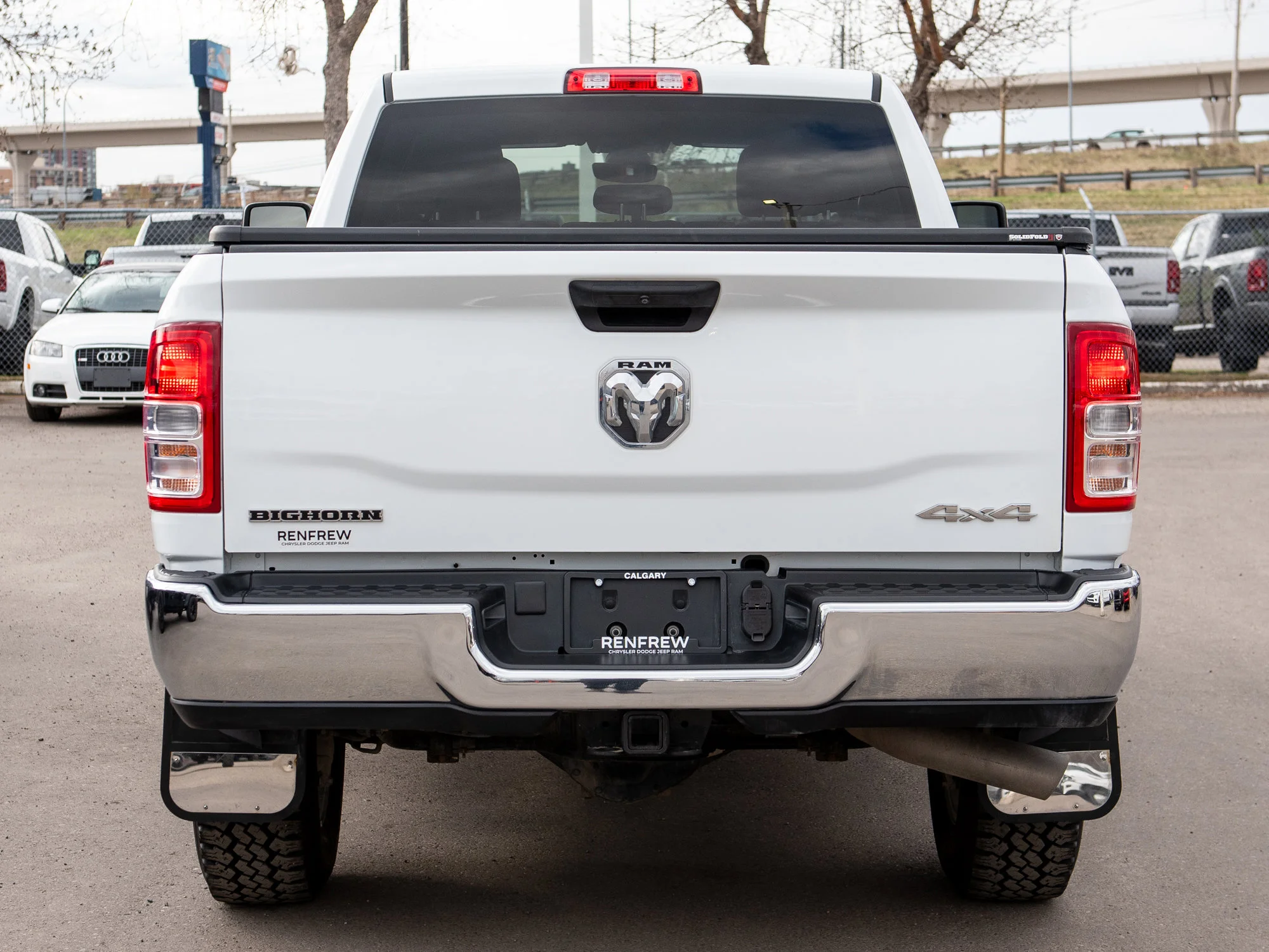 Certified Used 2023 White RAM Big Horn * No Accidents | Cummins Diesel | Apple CarPlay | Remote Start | Heated Seats image 18