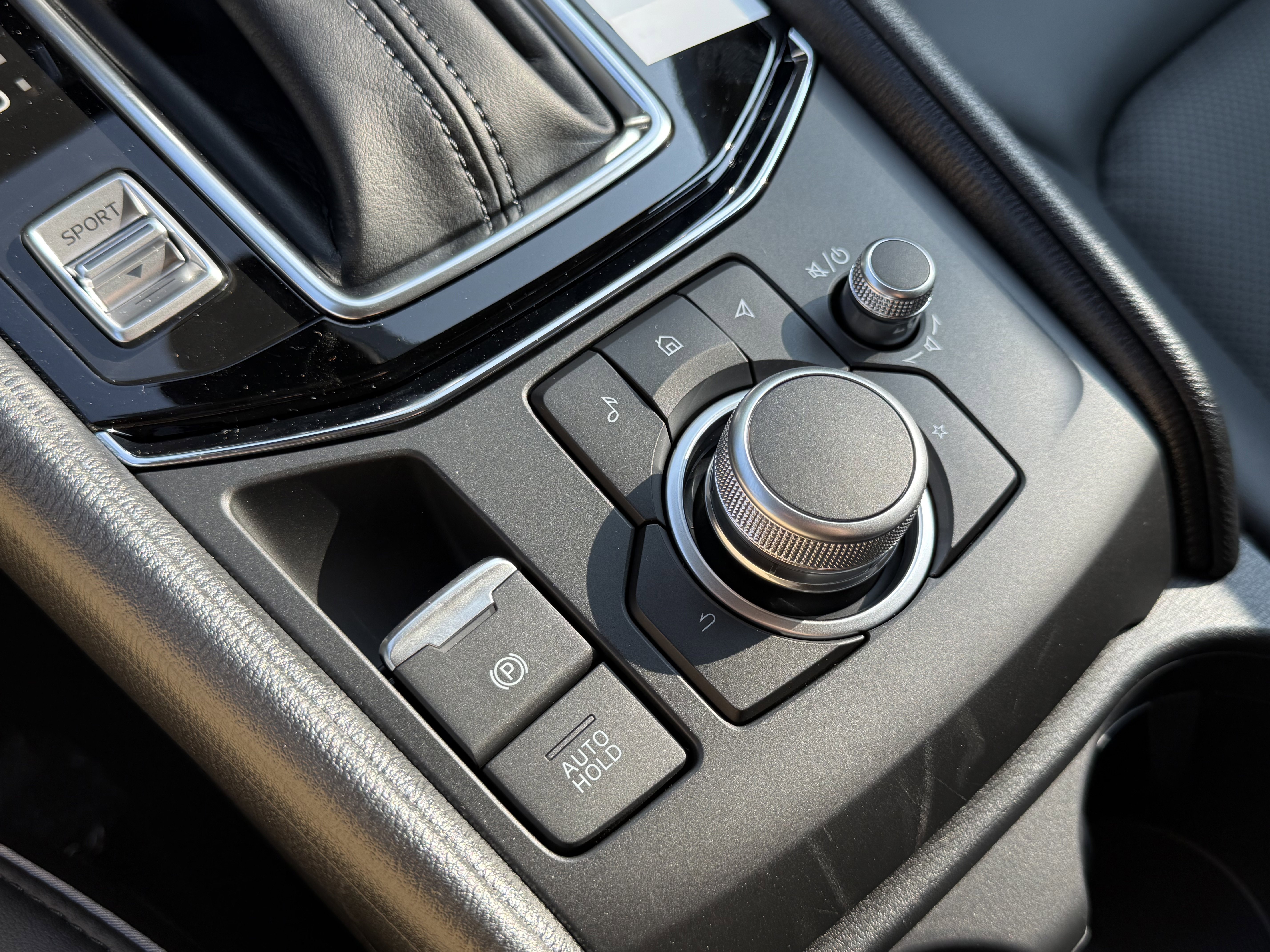 2025 Mazda CX-5 S Select Package - Photo 18