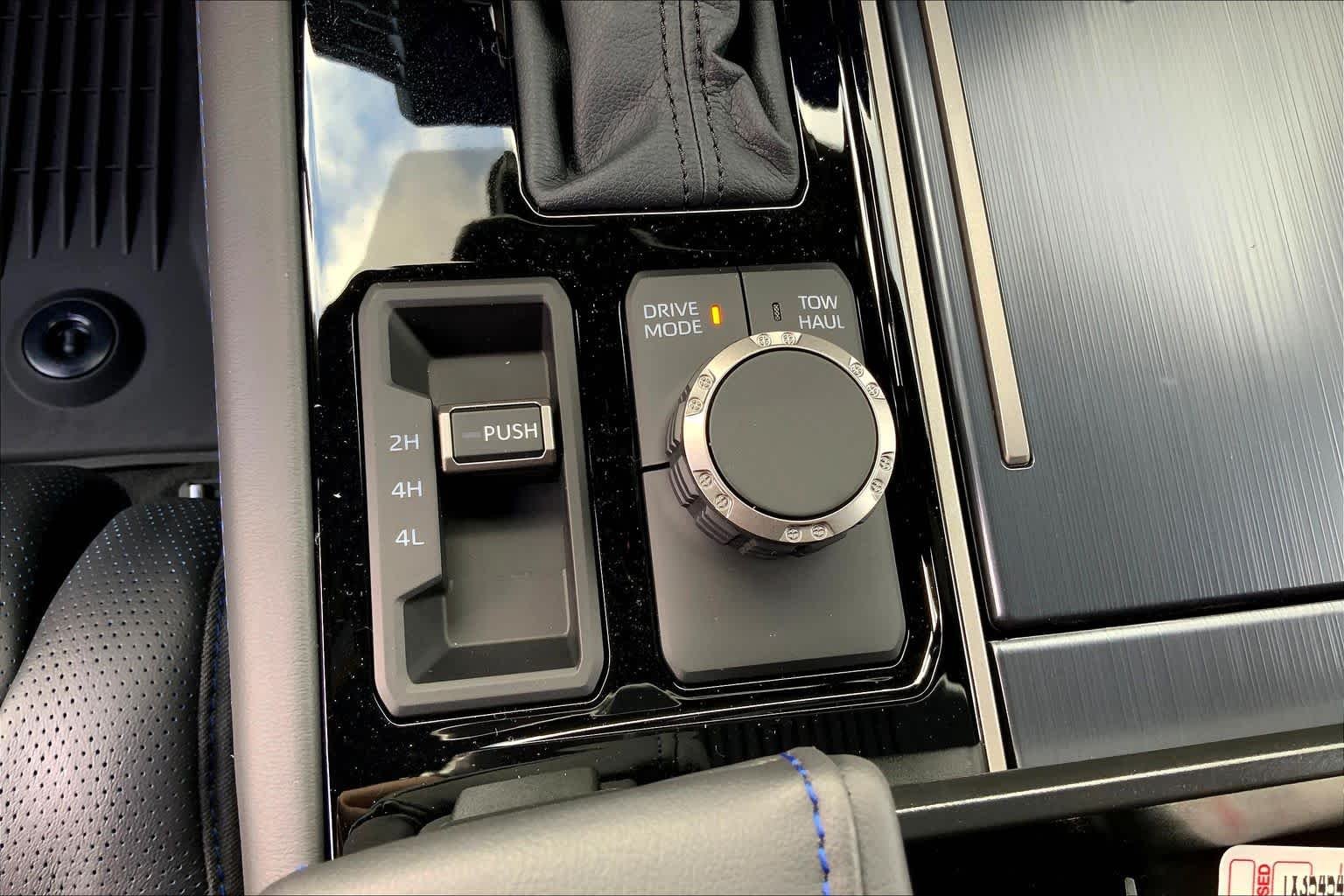 New 2026 Lunar Rock Toyota Platinum image 20