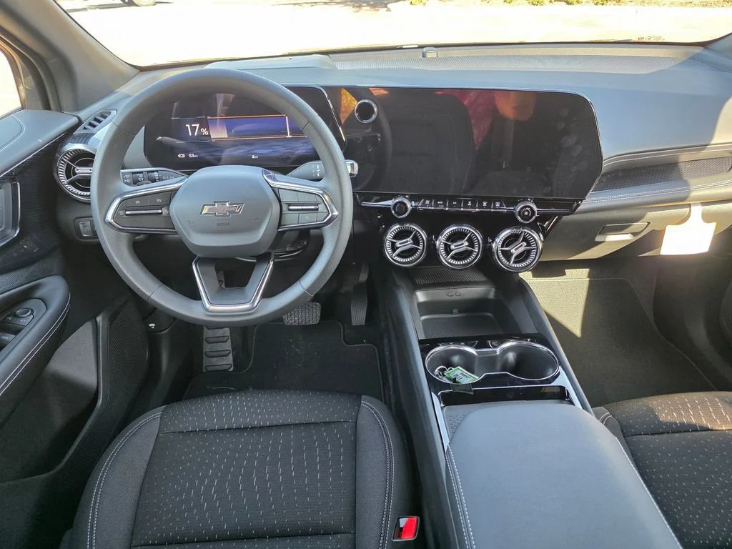 2025 Chevrolet Blazer EV LT - Photo 18