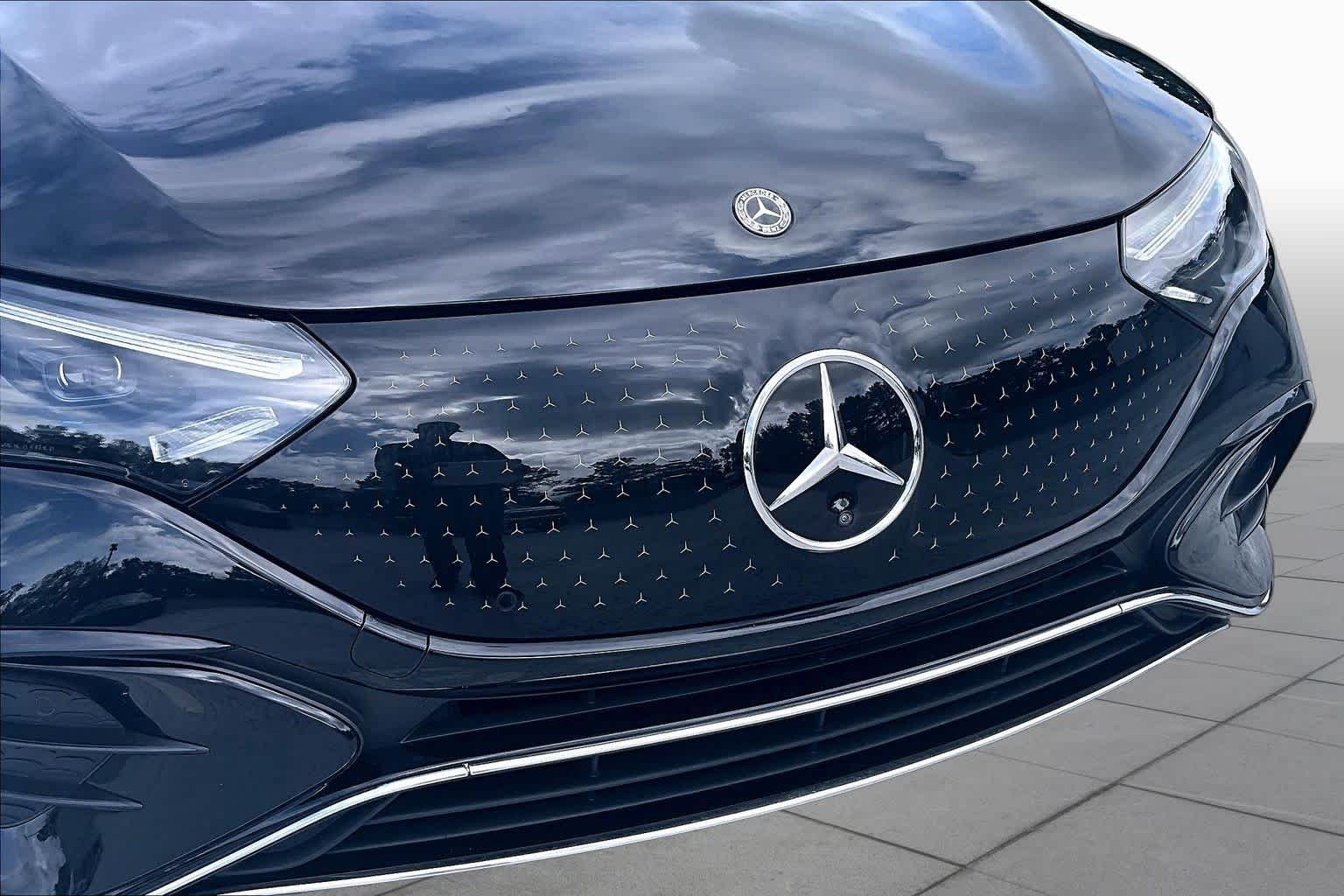Used 2023 Obsidian Black Metallic Mercedes-Benz EQE 350+ image 28