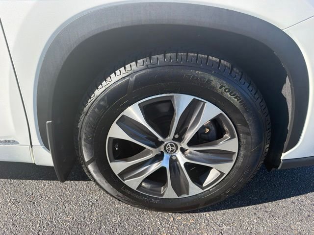 Certified Used 2021 Blizzard Pearl Toyota XLE image 2