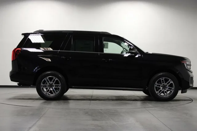 New 2026 Agate Black Metallic Ford Active image 27