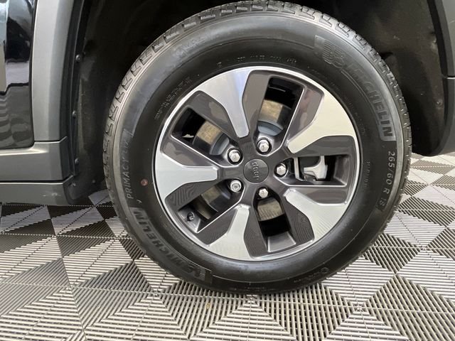 Used 2024 Black Jeep 4xe image 16