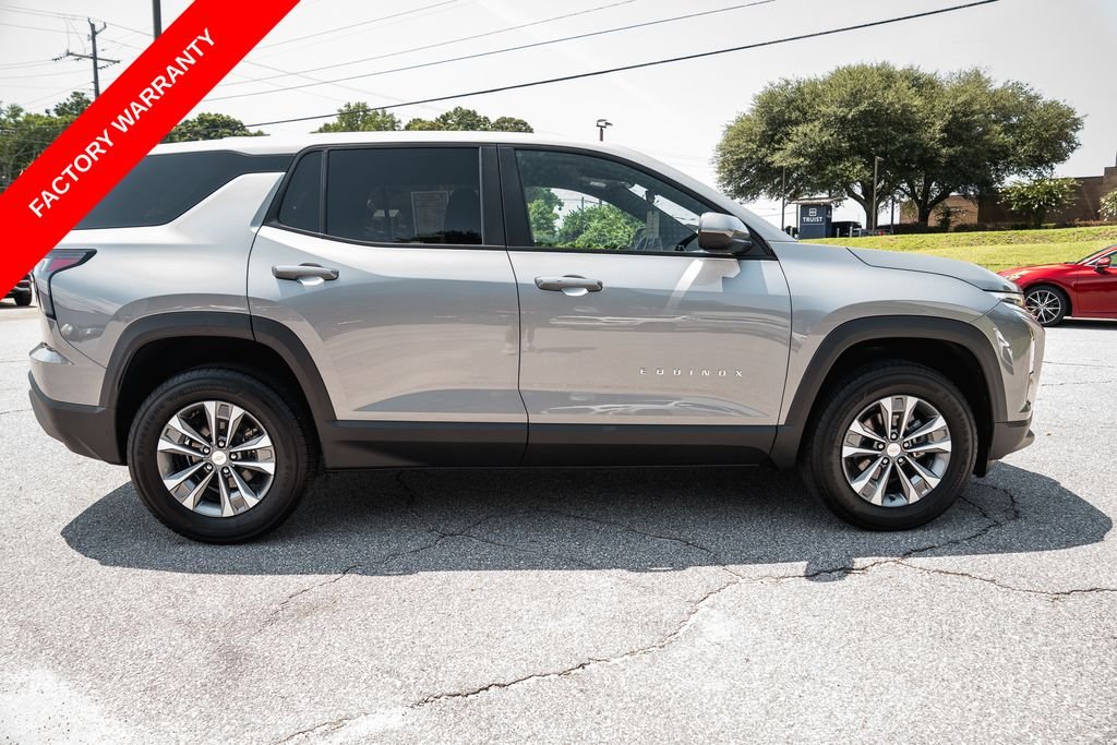 Used 2025 Sterling Gray Metallic Chevrolet LT image 9