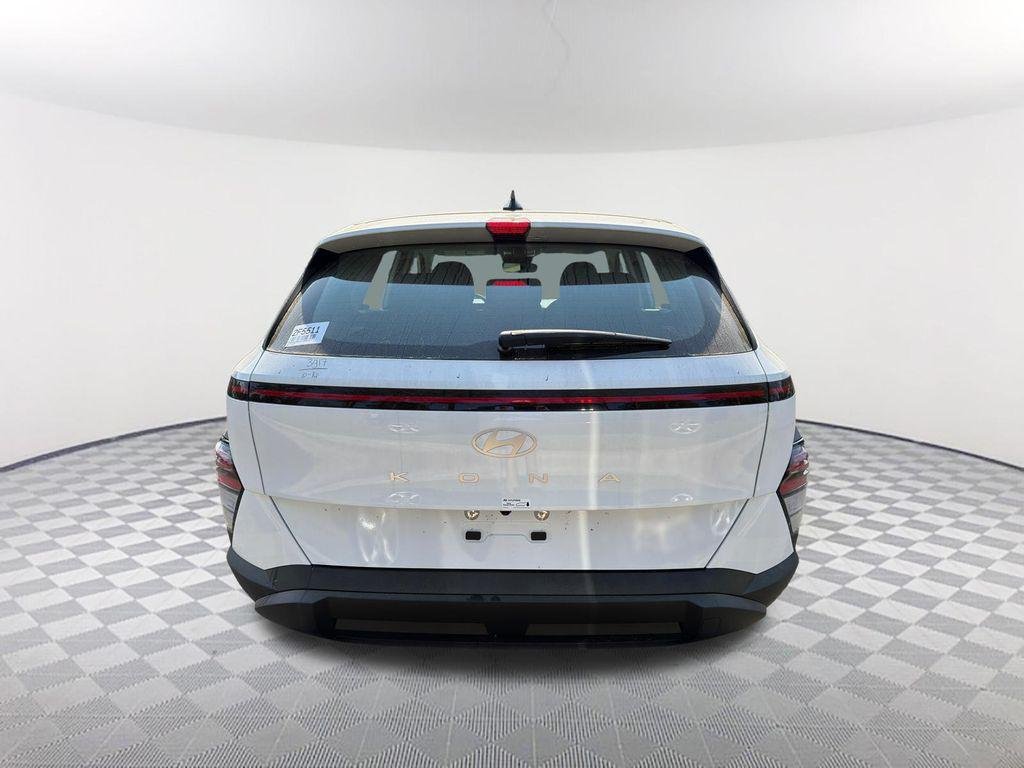 New 2026 White Hyundai SE FWD image 6