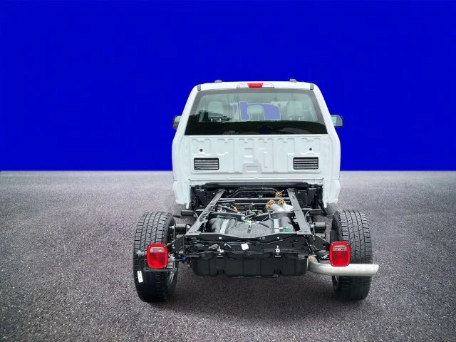 New 2027 White Ford  image 4
