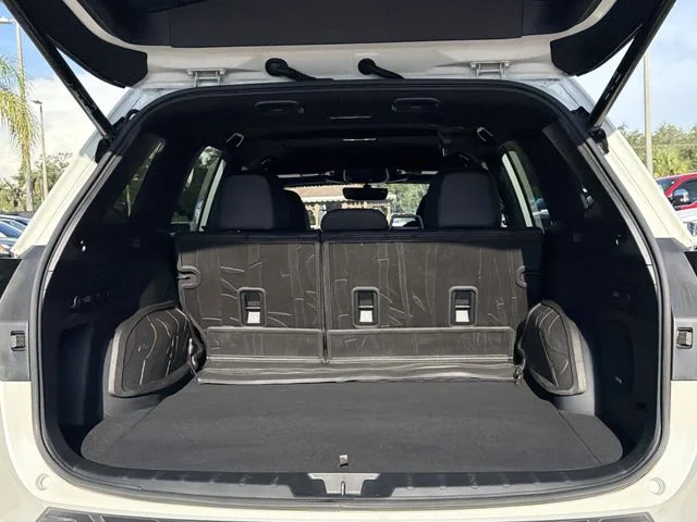 Used 2022 White Subaru Wilderness image 10