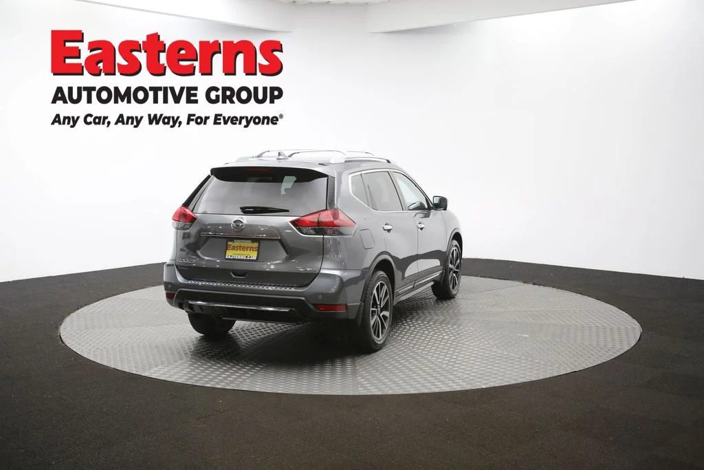 Used 2019 Gray Nissan SL image 42
