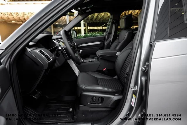 Used 2026 Eiger Grey Metallic Land Rover Gemini Edition image 33