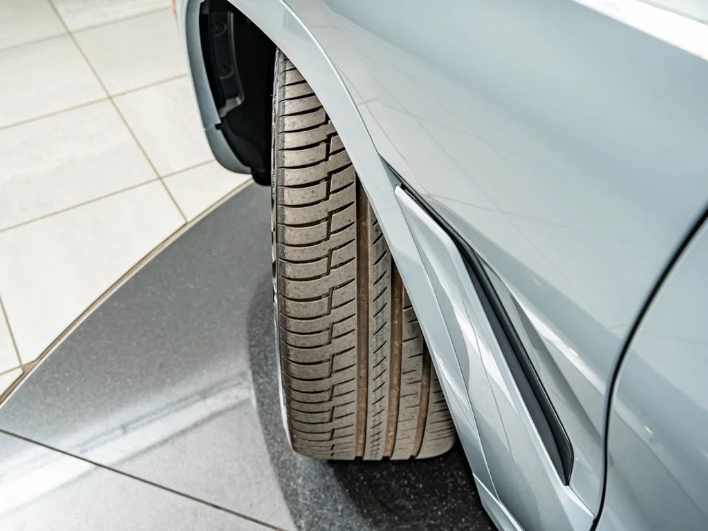 Used 2026 Brooklyn Grey Metallic BMW xDrive40i image 43