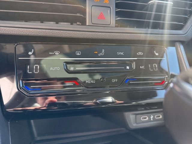 New 2026 Platinum Gray Volkswagen 1.5T SE image 20