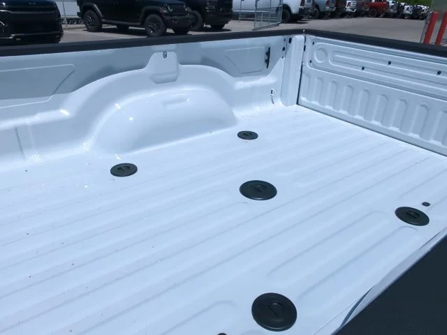 New 2026 Bright White Clear-Coat Exterior Paint RAM Tradesman image 35