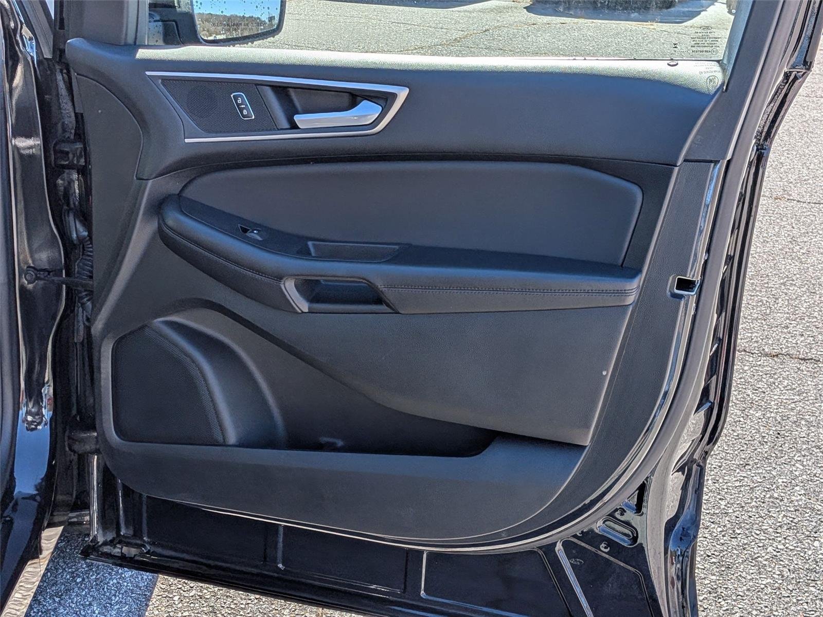 Used 2023 Agate Black Metallic Ford SEL image 34