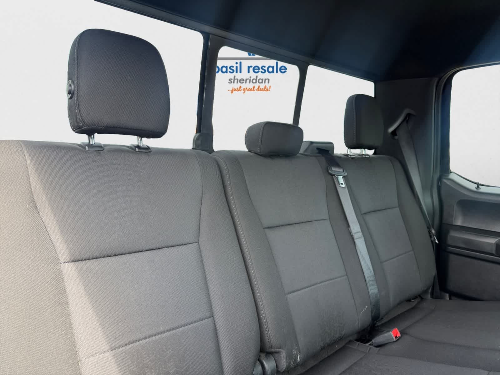 Used 2019 Agate Black Ford XLT image 24