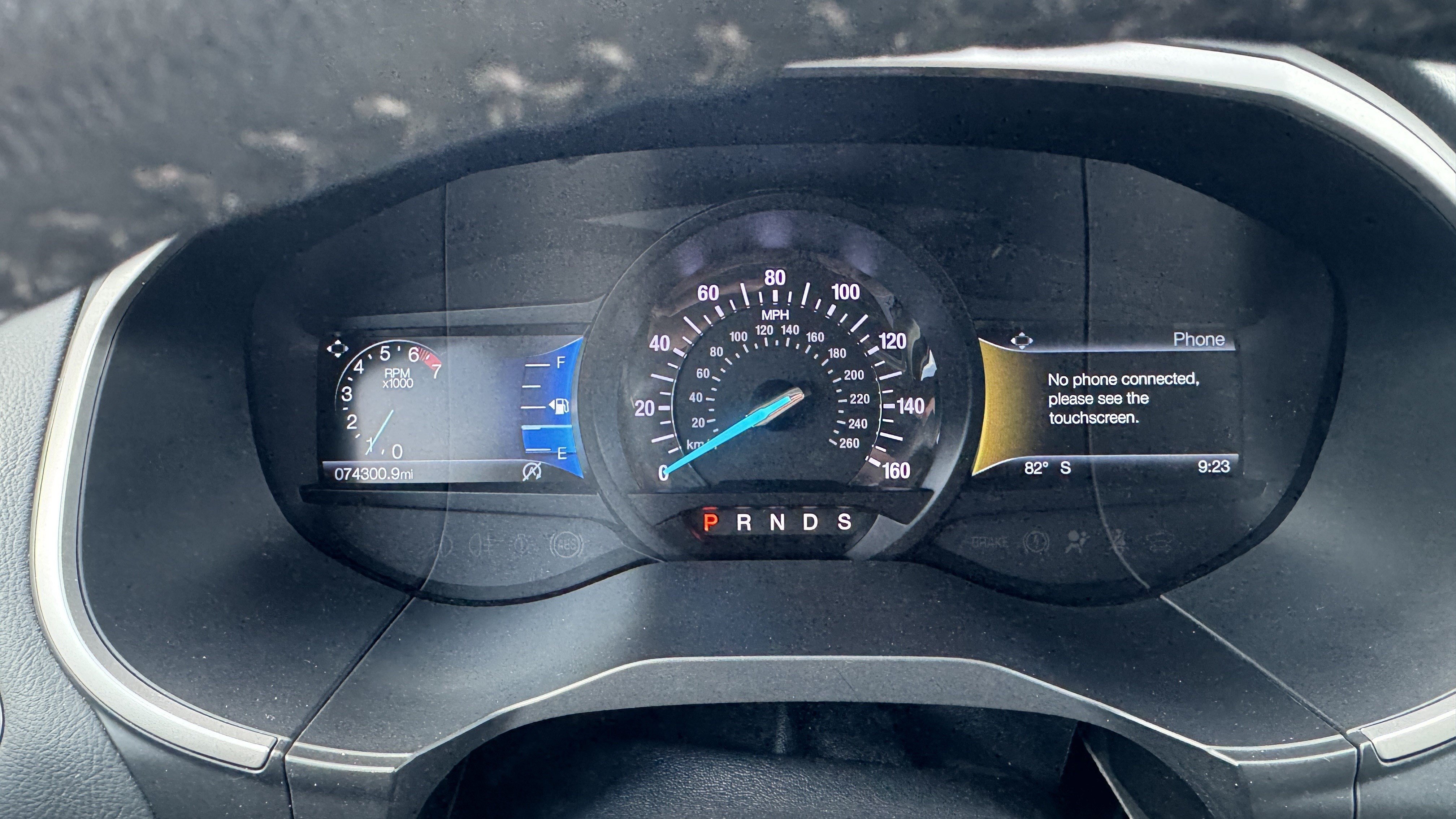 Used 2019 Agate Black Metallic Ford SEL image 8