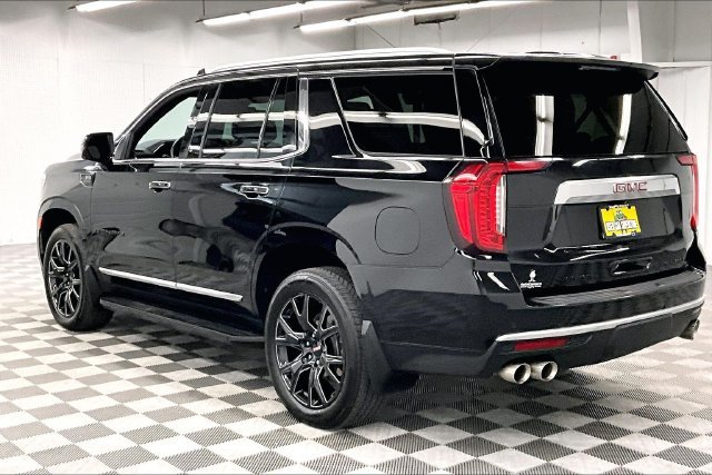 Used 2023 Onyx Black GMC Denali image 2
