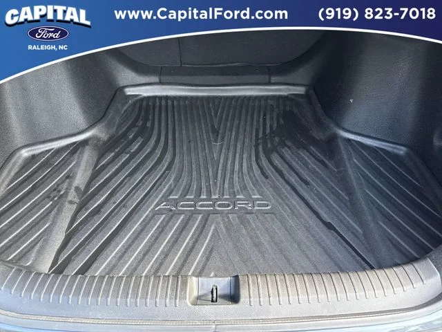 Used 2023 Gray Honda EX image 16