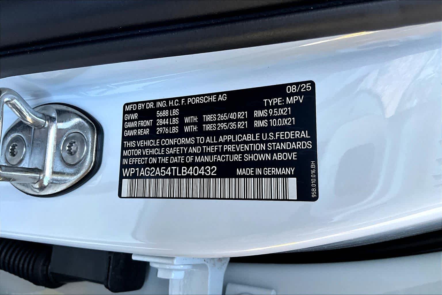 2026 Porsche Macan S - Photo 26