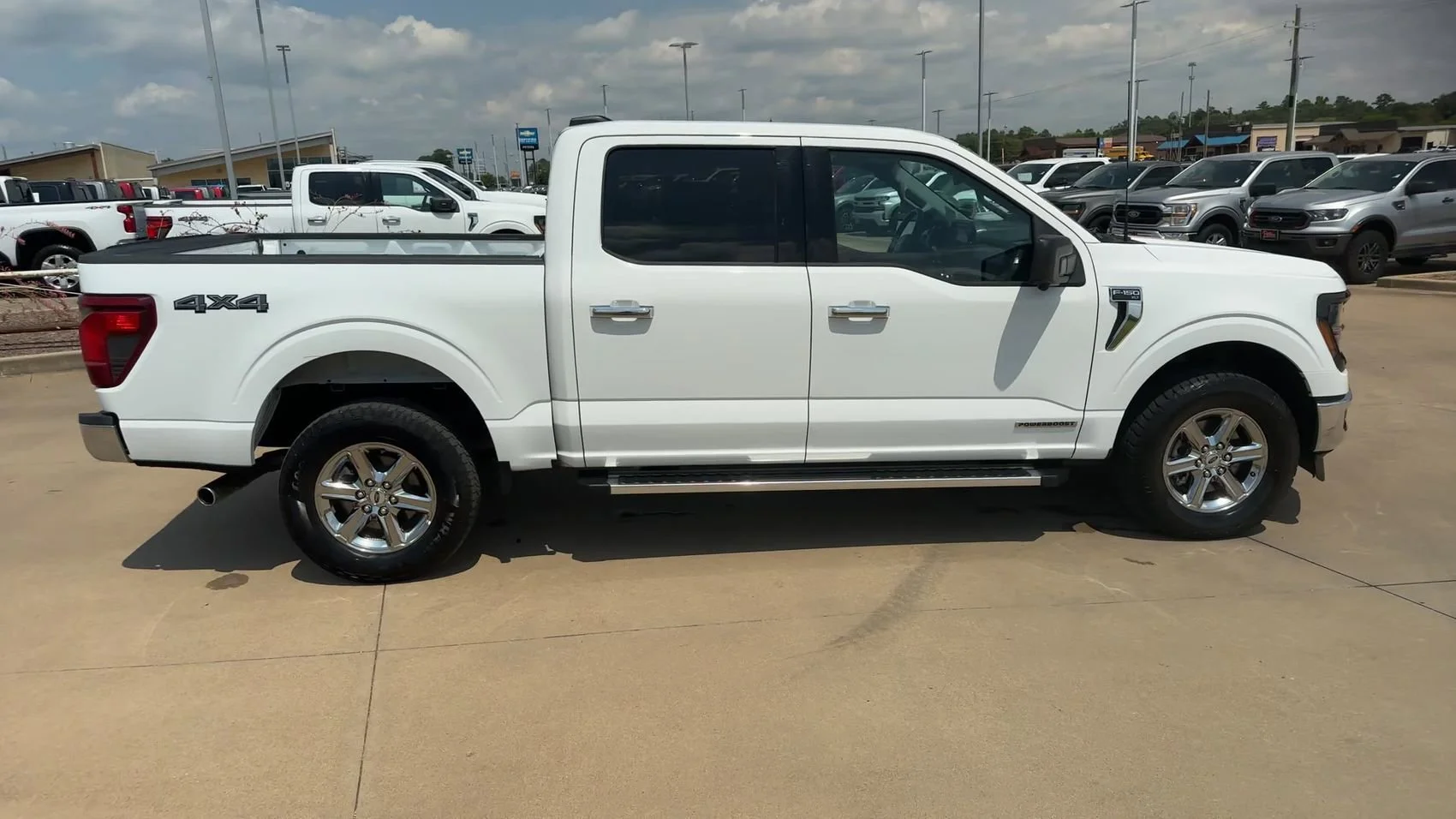 2024 Ford F-150 XLT - Photo 8
