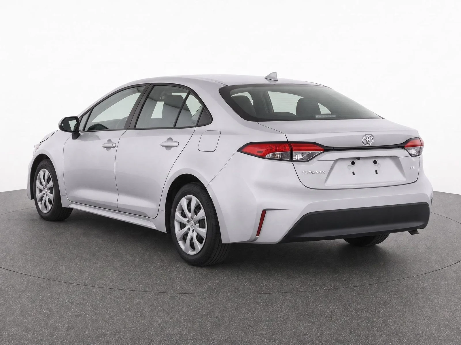 Used 2023 Classic Silver Metallic Toyota LE image 5