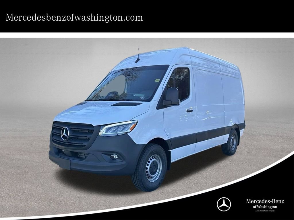 Used 2025 White Mercedes-Benz Cargo 144 WB image 1