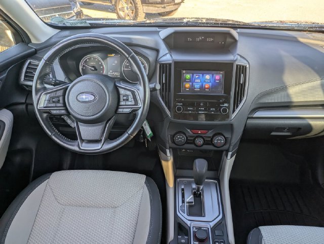 Used 2020 Black Subaru Premium image 26
