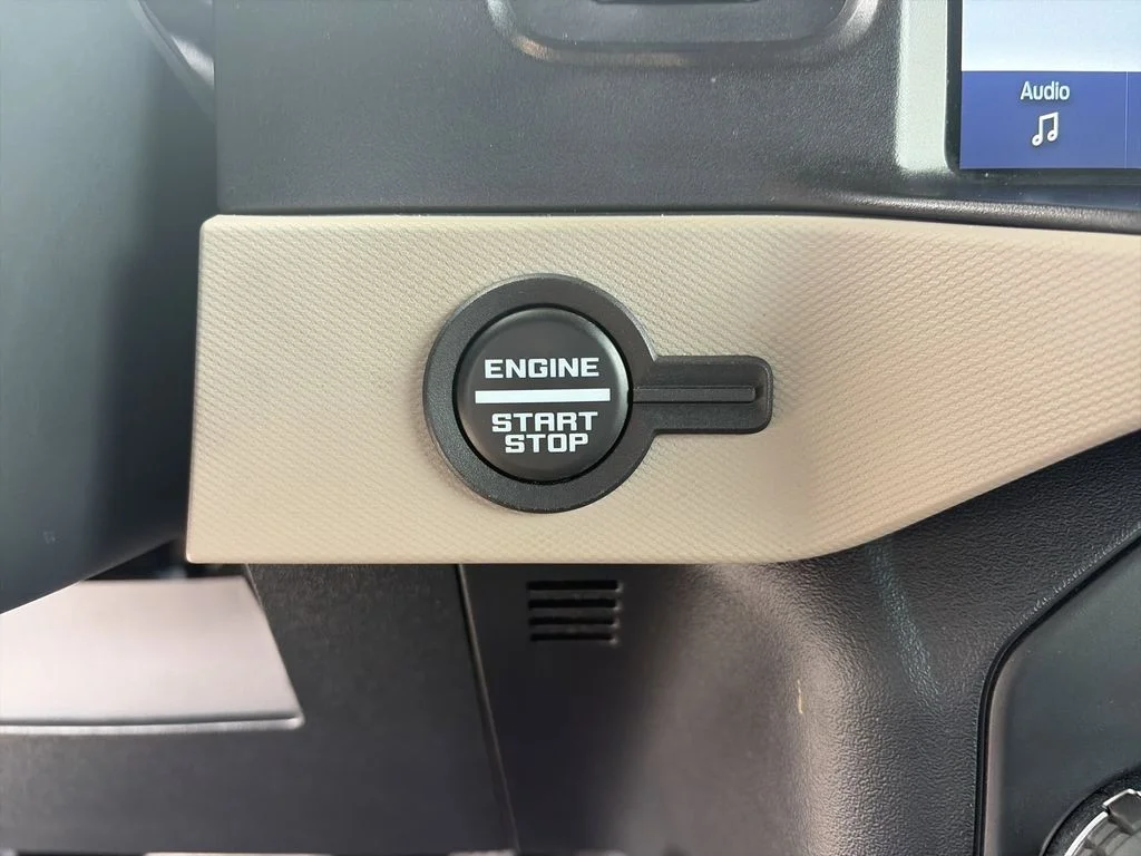 Used 2021 Blue Ford Wildtrak image 27