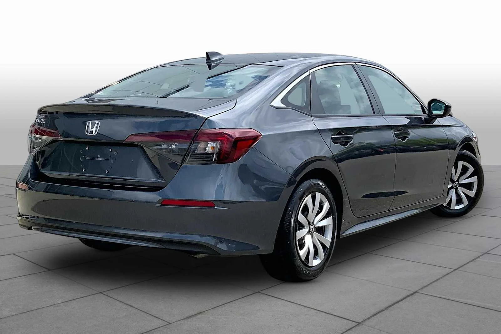 Used 2026 Meteorite Gray Metallic Honda LX image 12