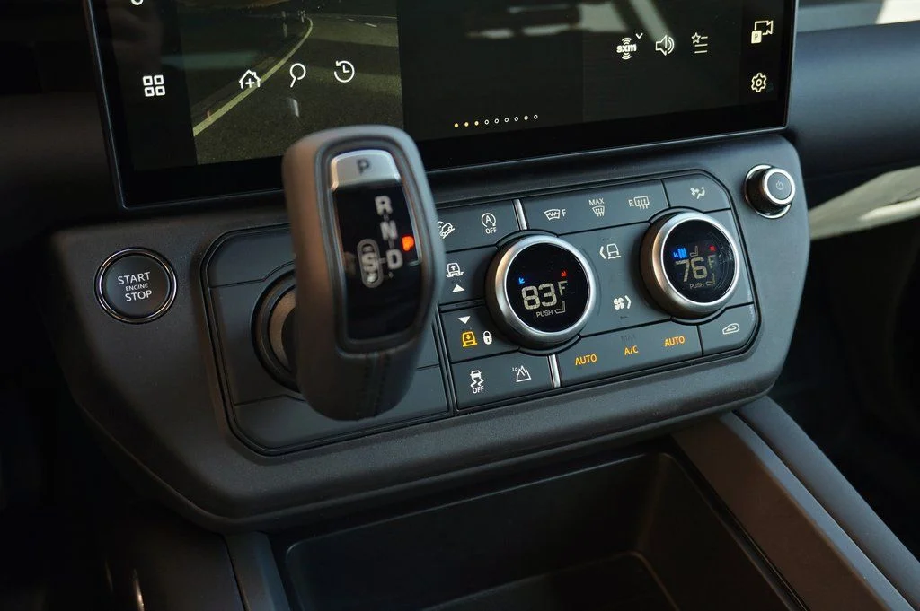 Used 2026 Black Land Rover S image 25