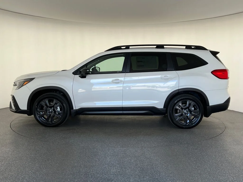 New 2026 CRYSTAL WHITE PEARL Subaru Onyx Edition Touring 7-Passenger image 8