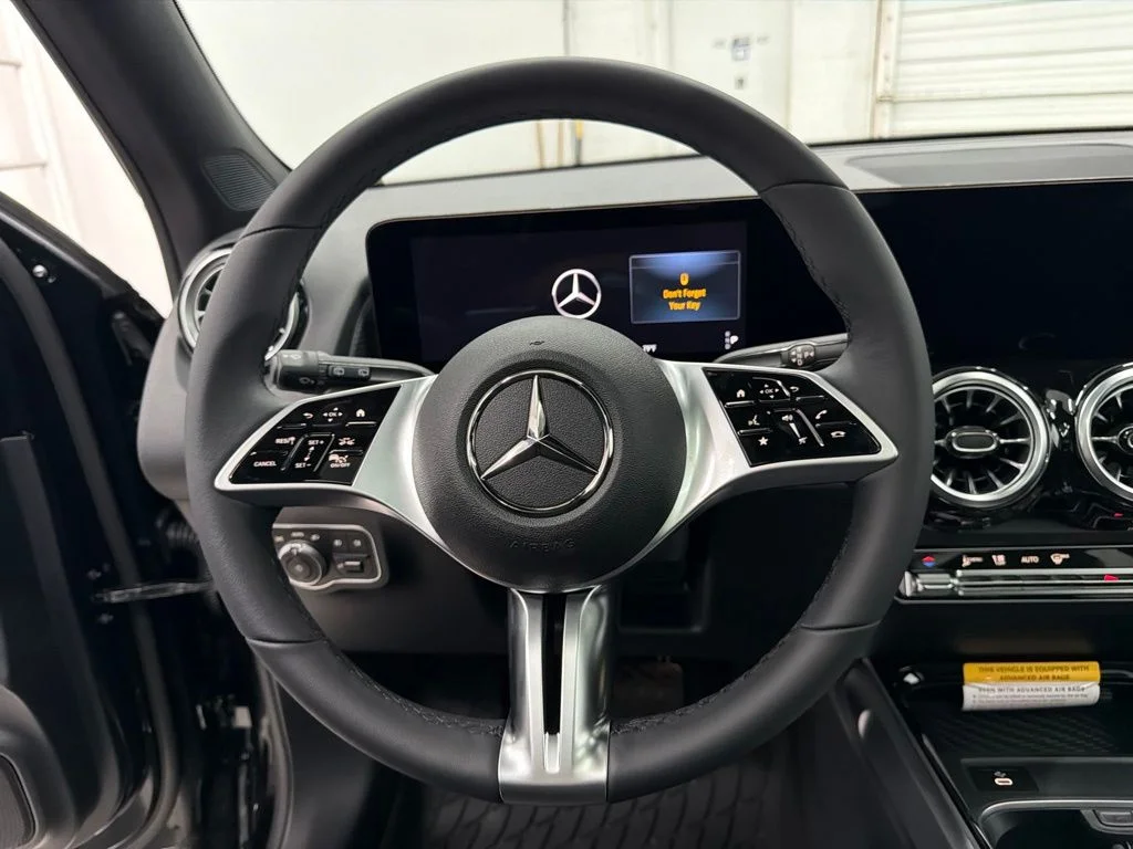 New 2026 Black Mercedes-Benz GLB 250 image 15