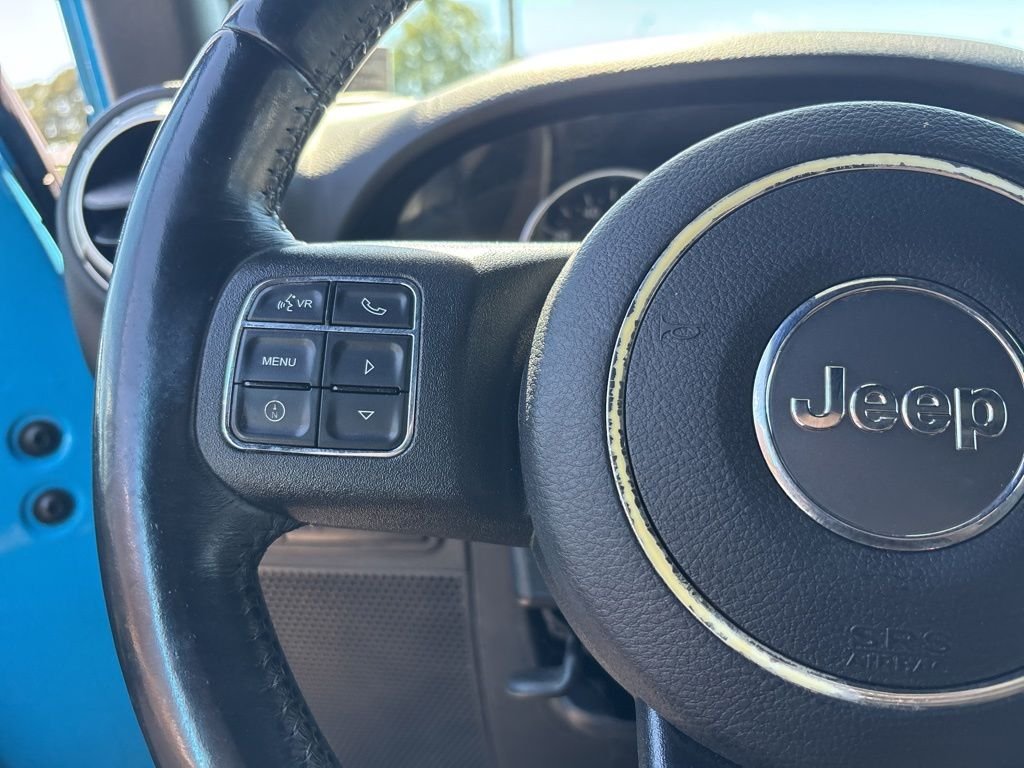 Used 2017 Blue Jeep Unlimited Rubicon image 21