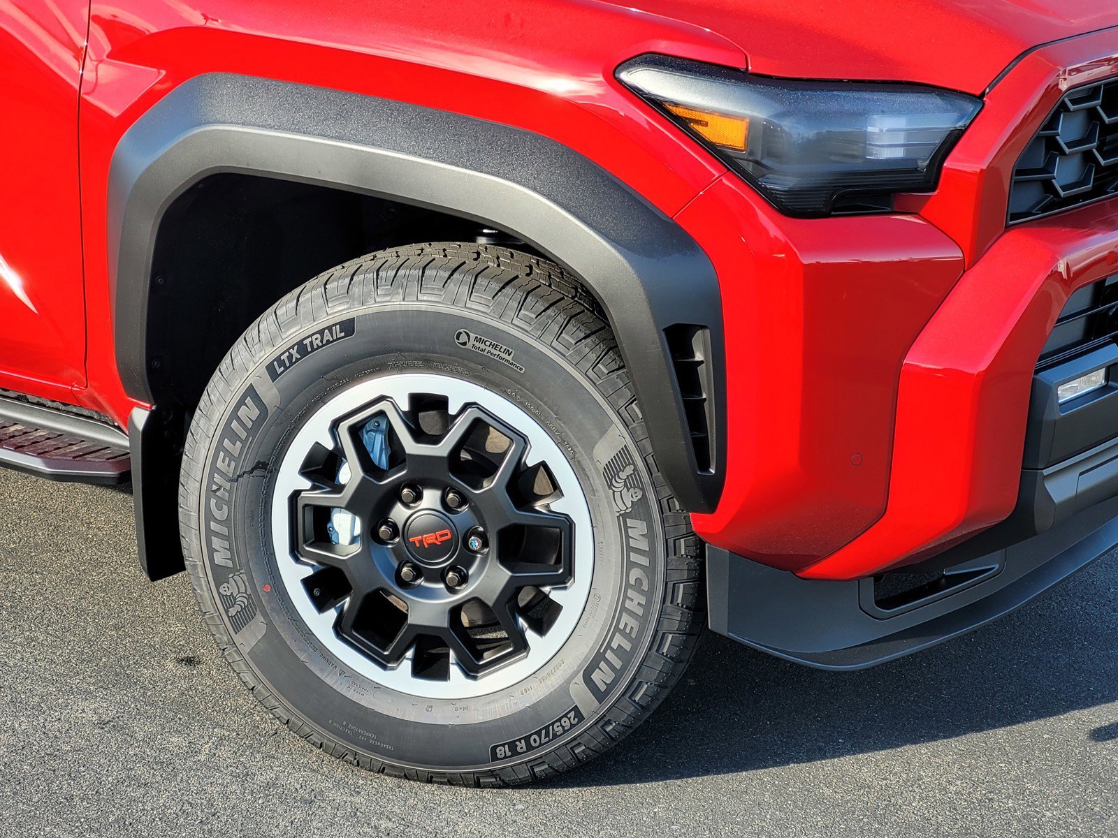 2026 Toyota 4Runner TRD Off-Road - Photo 5