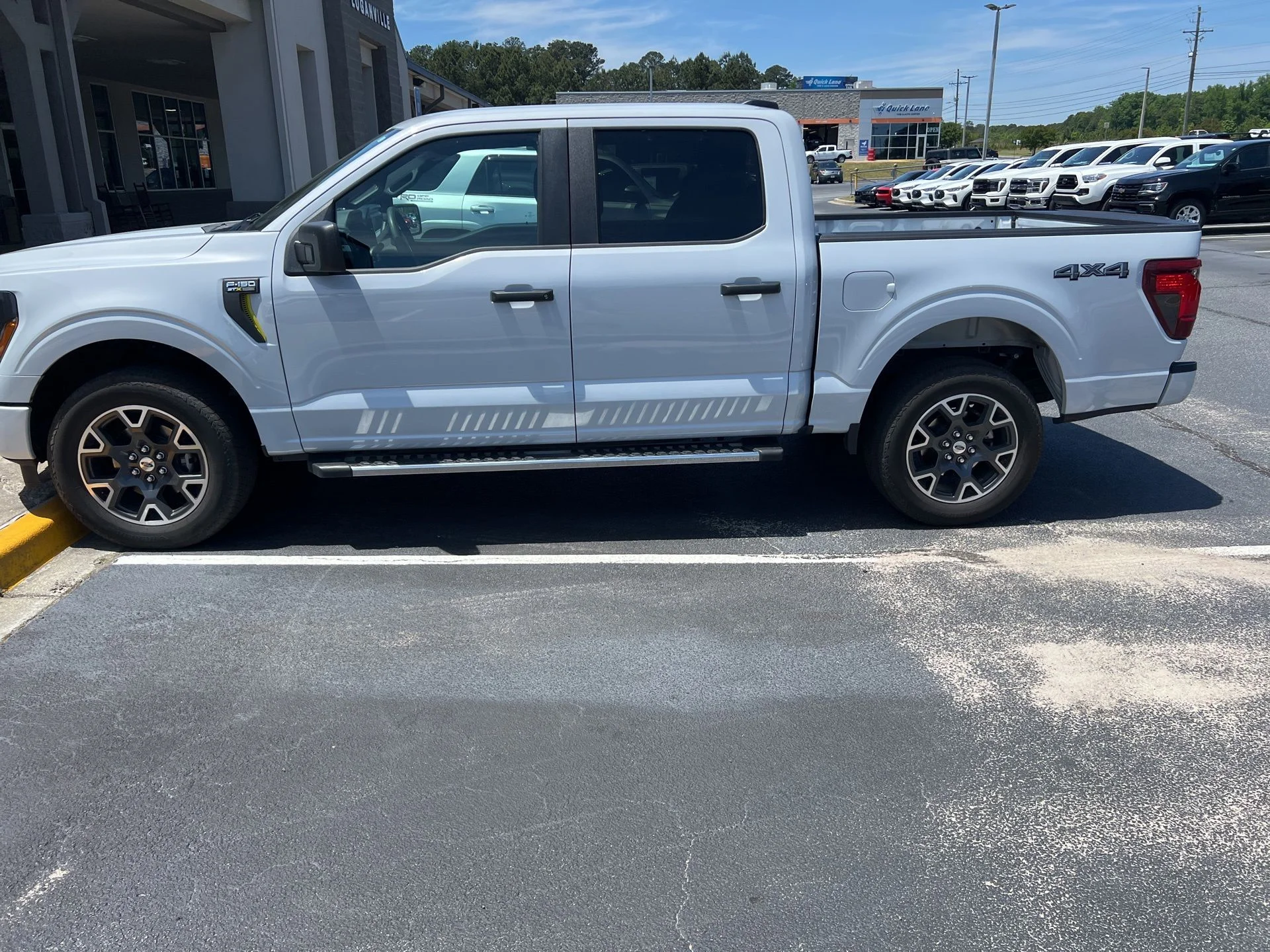 2025 Ford F-150 STX 4x4 SuperCrew 5-1/2 Box's photo