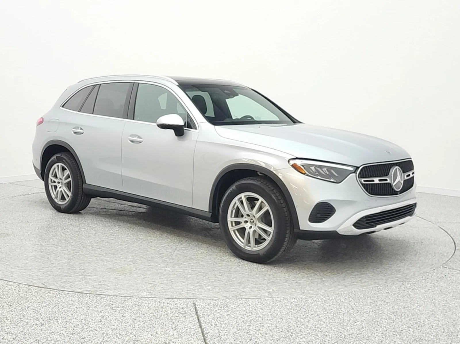 Certified Used 2025 Cirrus Silver Metallic Mercedes-Benz GLC 300 SUV image 3