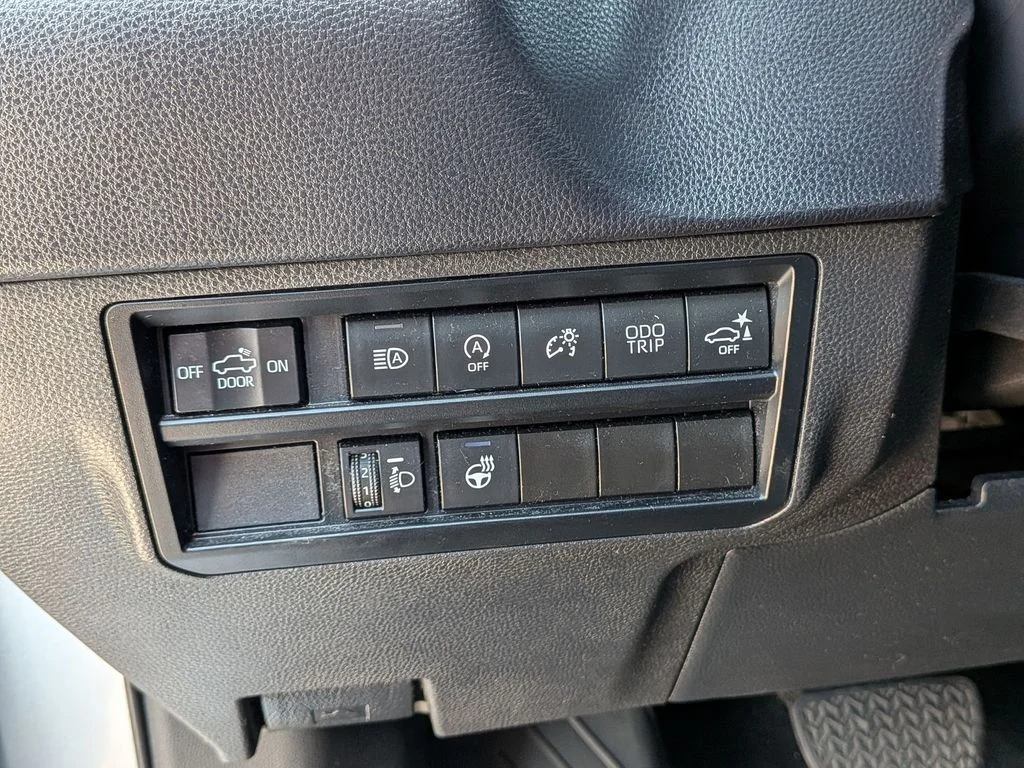 Used 2024 Silver Toyota SR5 image 13