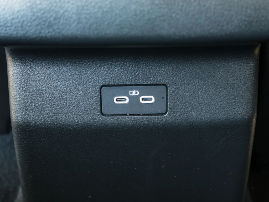 Used 2026 Wind Chill Pearl Mazda Premium image 26