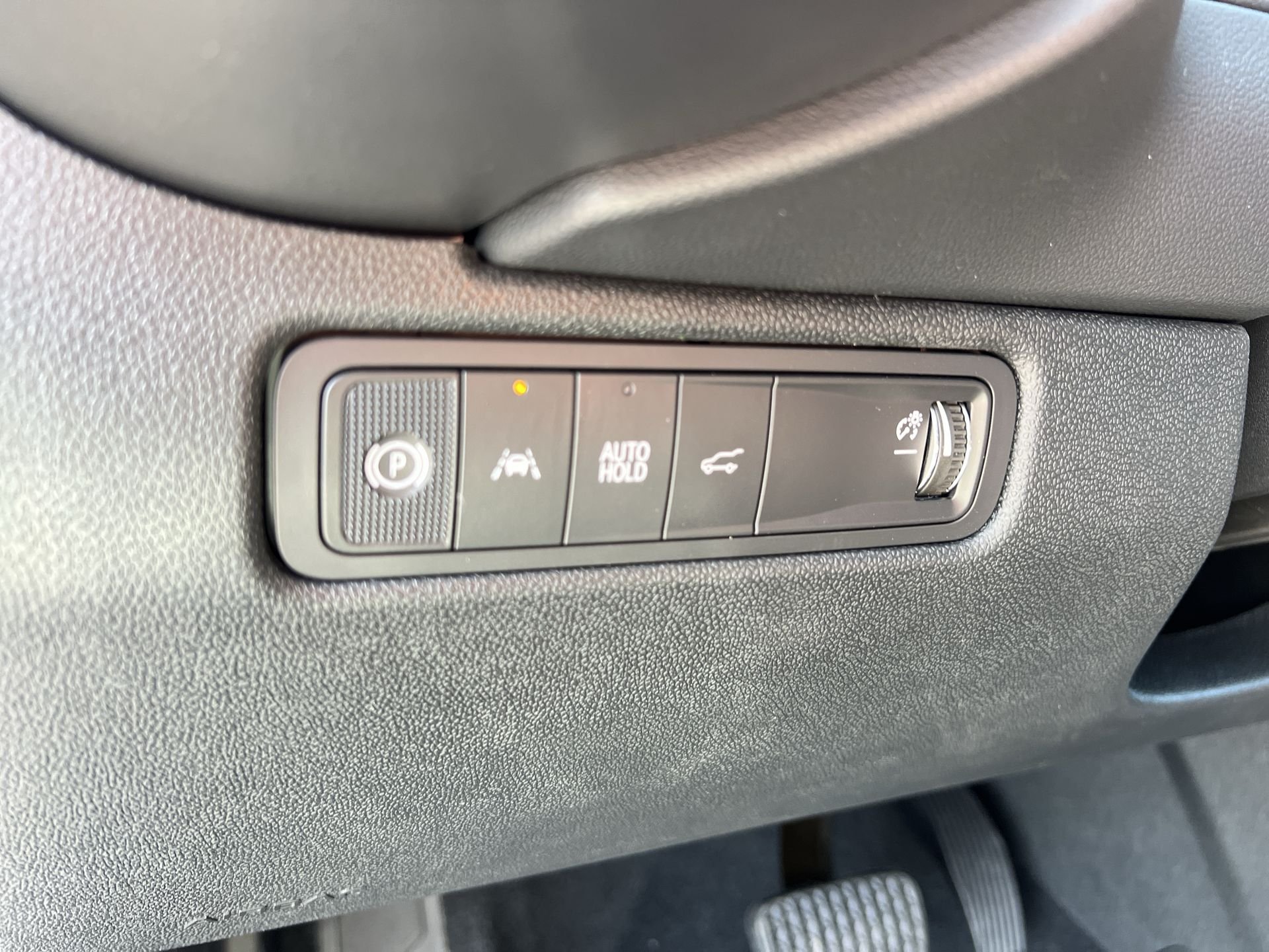 2025 Chevrolet Equinox EV RS - Photo 14